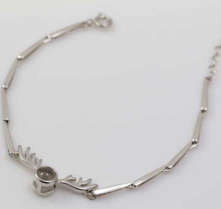Silver Deer Love Bracelets with I Love You Projection in 100 languages