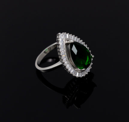 Silver Zircona Pear Emerald Ring